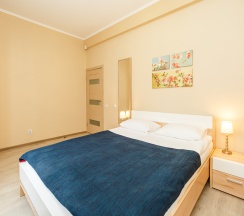 Двухместный номер с кроватью размера "king-size" с видом на сад в Саяны