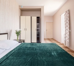 Люкс с балконом в Сашенька