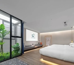 Двухместный номер семейный (2 отдельные кровати) в Lan Wan International Hotel
