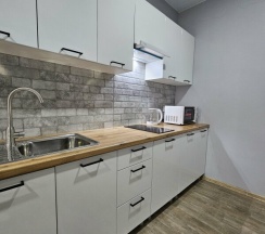 4-местные Апартаменты с кухней в White House