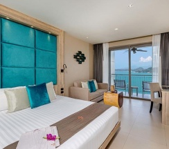Двухместный номер Deluxe с видом на море двуспальная кровать в Cape Sienna Gourmet Hotel & Villas