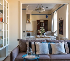 Апартаменты стандарт на набережной реки Фонтанки, 150 в D apartments