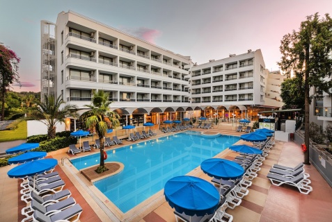 Армуталан: Отель K Maris Hotel