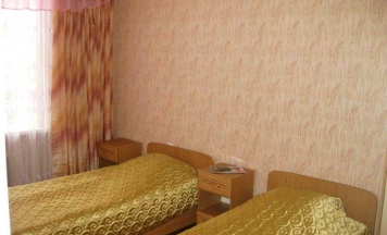 2-комнатный номер стандарт с 2 односпальными кроватями корпус 1(с завтраком) в Бригантина