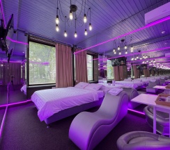 Двухместный номер Стандарт №8 двуспальная кровать в Gipnoz