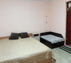 Стандарт-2 четырёхместный с удобствами в Курортный