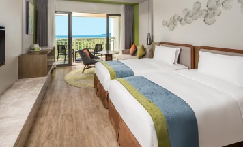 Четырёхместный номер Premium с видом на море в Holiday Inn Resort Sanya Bay by IHG