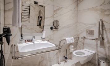 Бизнес Disabled (Бизнес для людей с ограниченными возможностями) в Farfour Inn&Suite