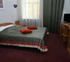 Стандарт двухместный с одной большой кроватью в Пятый угол