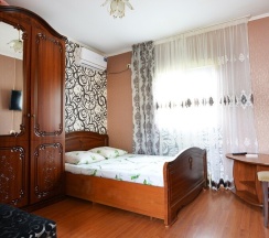 Трехместный эконом 2к в Marina