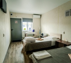 Улучшенный 3-х местный семейный номер в Пол&Пути