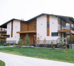 Апартаменты в таунхаусе с видом на горы в Klever resort&SPA