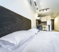 Комфорт №12 с террасой в Портал Апартментс