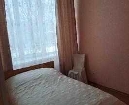 Номер улучшенный с 1 двуспальной кроватью в Металлург