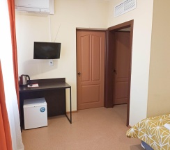 Кровать в 5-местном общем номере в Smart Hotel KDO Челябинск