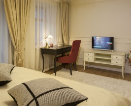 Джуниор Сюит  "Мстислав Ростропович" в Дом Cивре