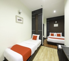 Трёхместный люкс Superior в Capital O 812 Hotel SMC Seksyen 13