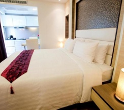 Двухместный люкс Deluxe с видом на город двуспальная кровать в iCheck inn Residences Sukhumvit 20