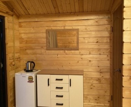 Трёхместный коттедж с балконом в Miussera Sea