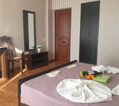 Двухместный с двухспальной кроватью улучшенный в Anastasia