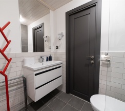 Апартаменты с двумя кроватями, кухней-гостиной  и отдельным входом в Двенадцать