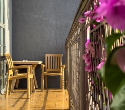 Четырёхместный Сьют c 1 комнатой с балконом и с видом на море в Aimara