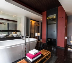 Двухместный полулюкс двуспальная кровать в LoogChoob Homestay