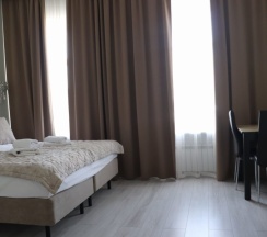 Полулюкс в Roma