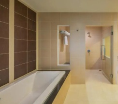 Люкс Deluxe в Deevana Plaza Phuket
