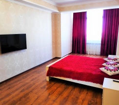 М.Горького 85Б. 1-комн.кв., 9-этаж, 120 в АнтиОтель