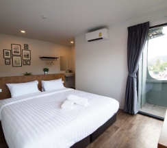 Люкс c 1 комнатой oceanfront в The Arbern Hostel x Bistro