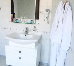 Номер улучшенный люкс в Хабаровск