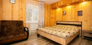 Домбай: Гостевой дом Гостевой дом