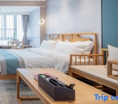 Двухместный номер Executive с балконом двуспальная кровать в Yidiandian Hotel Apartment (Shenzhen International Convention And Exhibition Center)