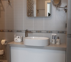 Семейный люкс с видом на Волгу в Ambar House