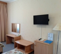 Двухкомнатный полулюкс 4 отдельные односпальные кровати в Печора