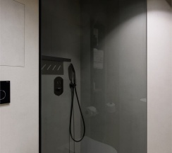 Комфорт с видом на Невский проспект в Огюстин Шатильон