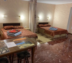 Четырёхместный семейный номер Standard в Дюна-центр