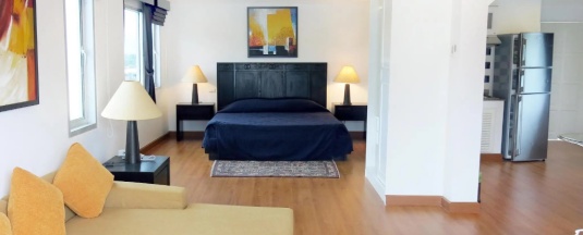 Двухместная студия с видом на горы (двуспальная кровать) в The Orchid Kathu Height Serviced Apartment