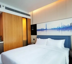 Двухместный номер Cozy (двуспальная кровать) в Hampton By Hilton Guangzhou Tianhe Sports Center