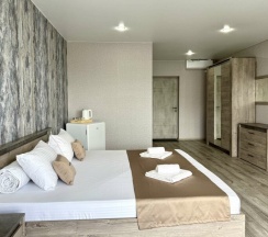 Семейная комната комфорт в Корнилофф от Травел Хотелс Антураж