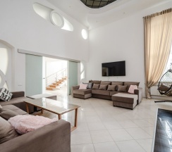 Коттедж с 5 комнатами в Cottage.Moscow