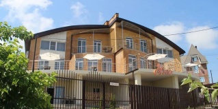 Джубга: Гостевой дом Лето