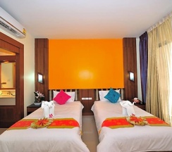 Двухместный номер Superior двуспальная кровать в Kata Blue Sea Resort