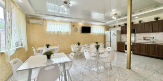 Анапа: Гостевой дом Виктория