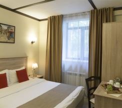 Стандартная комната с одной большой кроватью в Кауфман хаус