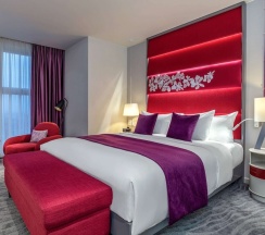 Двухместный клубный люкс Deluxe двуспальная кровать в Mercure Hai Phong