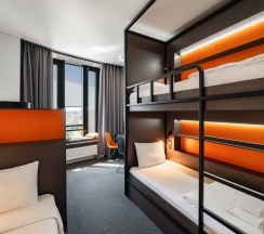 Стандарт двухкомнатный 7-местный с  2-х ярусными кроватями в Delta Sirius