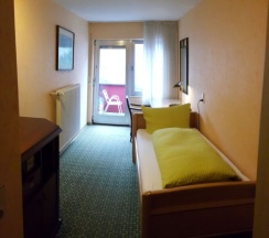 Одноместный номер Standard с балконом в Hotel Moselkern