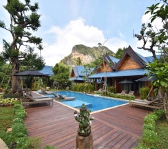 Номер Standard в The Nine Thipthara Klongson Resort